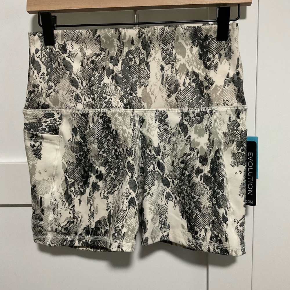Evolution and Creation Women's High Waist Snake Print Shorts - Black and White